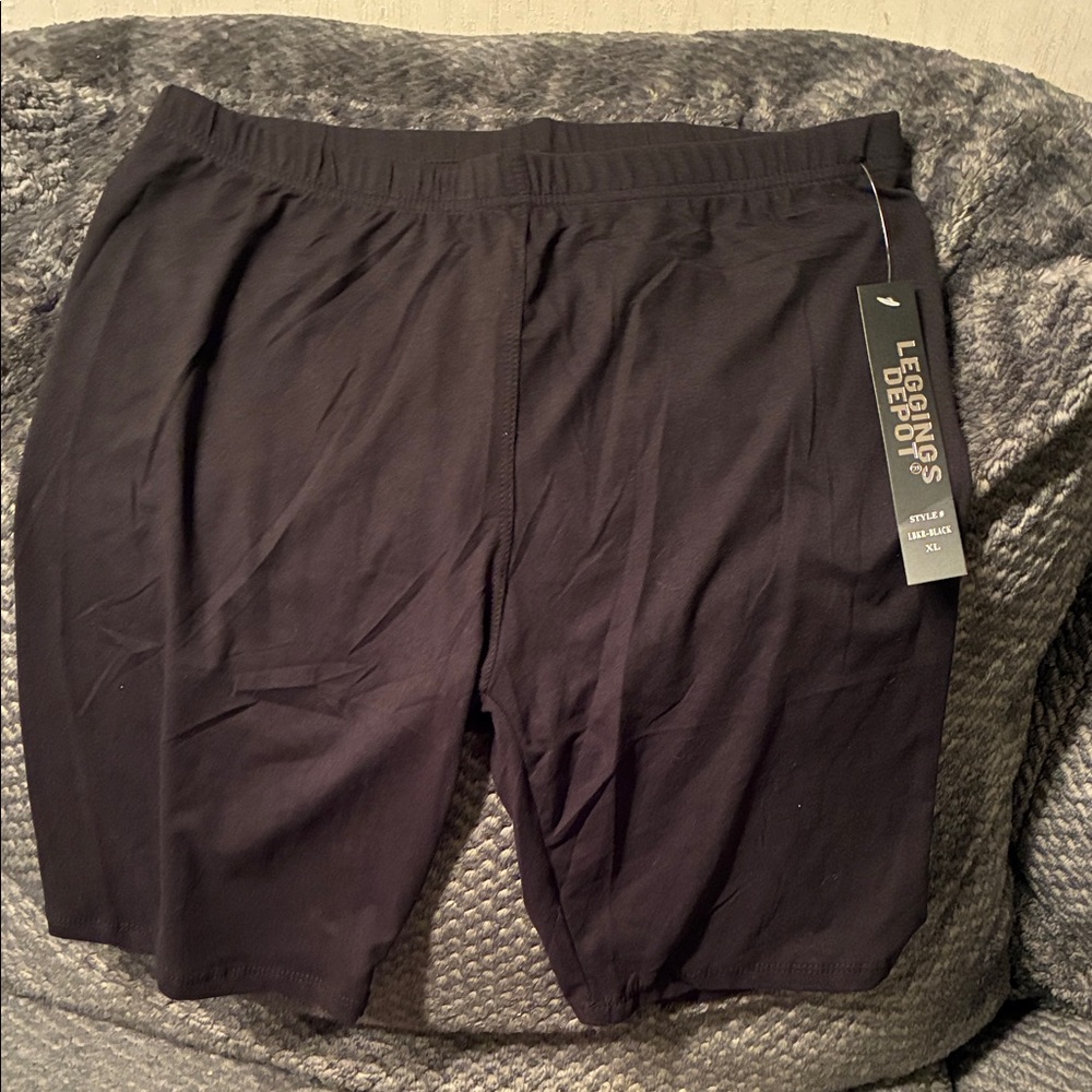 Leggings Depot Women's Black Athletic Shorts